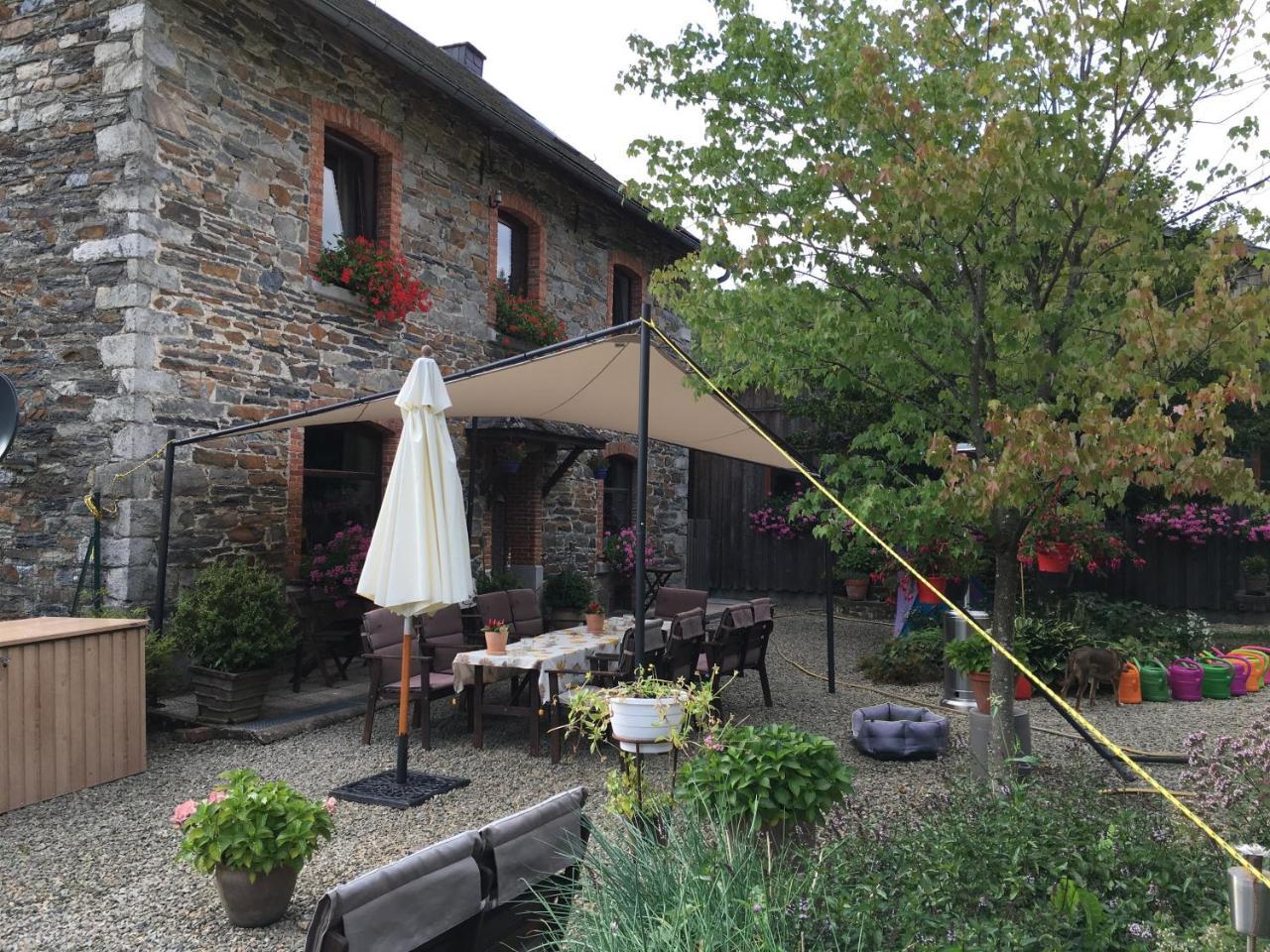 Bed & Breakfast Schlommefurth Bed and Breakfast St. Vith Εξωτερικό φωτογραφία